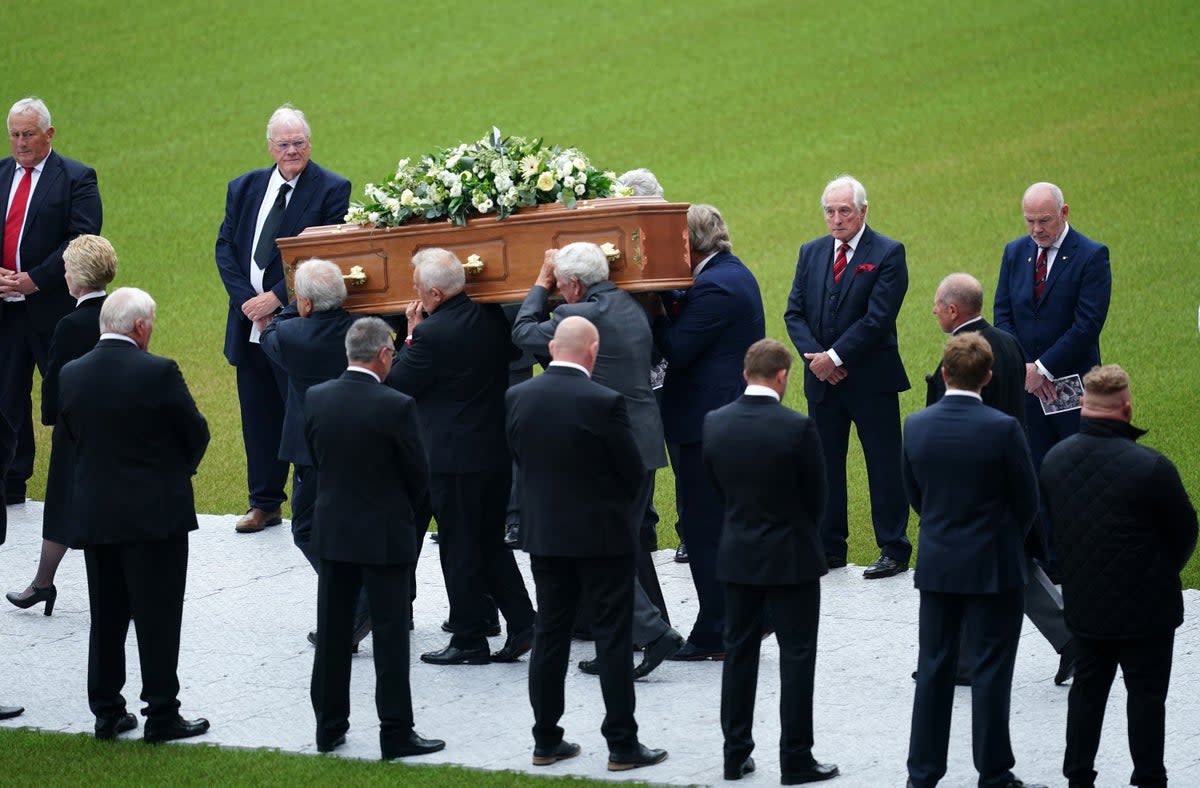 Tributes were paid to former Wales captain Phil Bennett (David Davies/PA) (PA Wire)