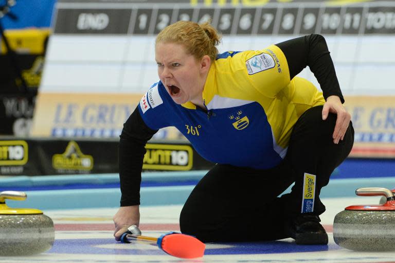 Curling Canada  Mondetta outfitting Canadian curling teams in Sochi