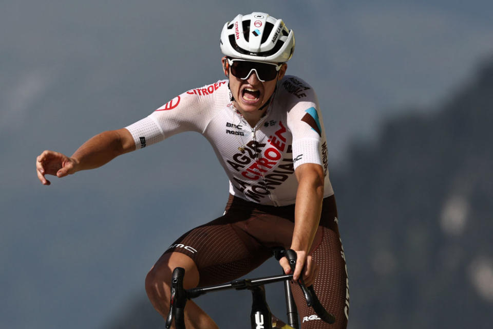 AG2R Citroen Team's Austrian rider Felix Gall cycles to the finish line to win the 17th stage of the 110th edition of the Tour de France cycling race, 166 km between Saint-Gervais Mont-Blanc and Courchevel, in the French Alps, on July 19, 2023. (Photo by Anne-Christine POUJOULAT / AFP)