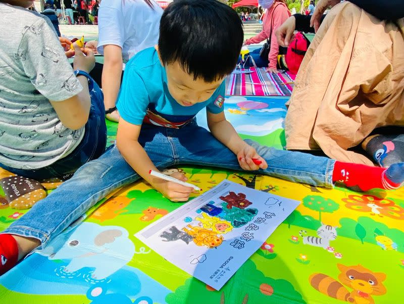 ▲壽山動物園110年曾舉辦兒童節寫生活動，今年則推出「『孩』要來壽山動物園」系列活動。（圖／高市府觀光局提供）