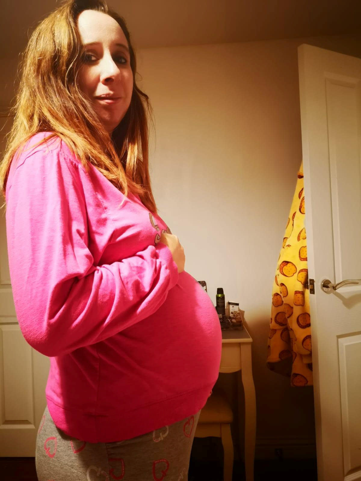 Siobhan Webb during her pregnancy. (SWNS)