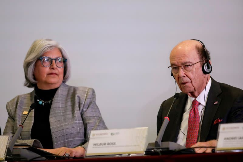 FILE PHOTO: Mexico's Economy Minister Graciela Marquez and U.S. Commerce Secretary Wilbur Ross take part in a meeting in Mexico City