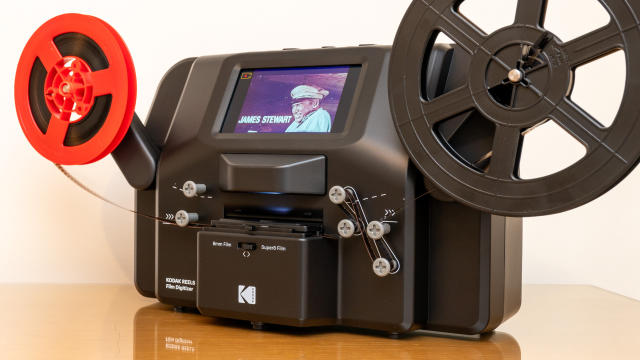 Kodak Reels 8mm and Super 8 Films Digitizer Converter with Large