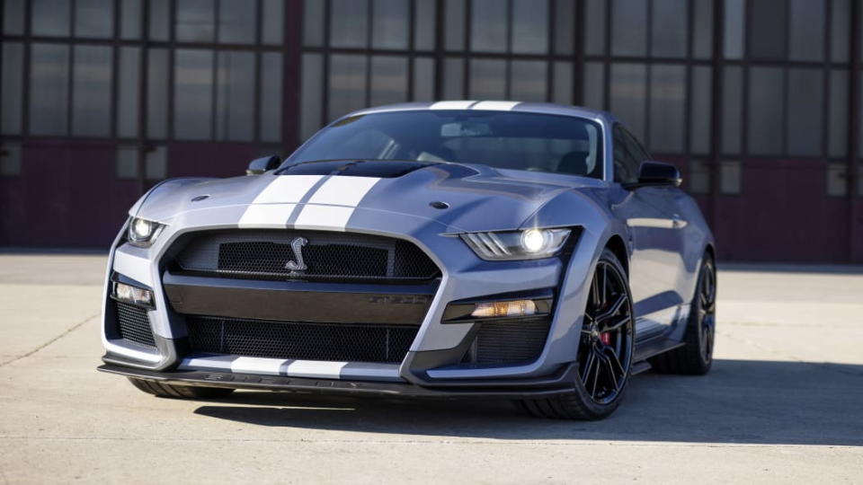 圖／Mustang Shelby GT500 Heritage Edition限量版野馬登場！畫兩條賽車條紋要多加將近30萬元。