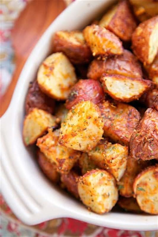 <p>Plain Chicken</p><p>Amazing red potatoes tossed in garlic, onion, paprika, Italian seasoning and parmesan cheese!</p><p><strong>Get the recipe: <a href="https://www.plainchicken.com/garlic-parmesan-roasted-red-potatoes/" rel="nofollow noopener" target="_blank" data-ylk="slk:Garlic Parmesan Roasted Red Potatoes;elm:context_link;itc:0;sec:content-canvas" class="link ">Garlic Parmesan Roasted Red Potatoes</a></strong></p>