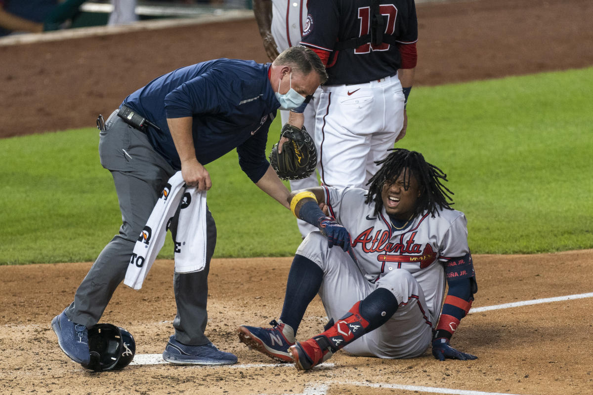 Ronald Acuña Jr. leaves game with sore foot - Battery Power