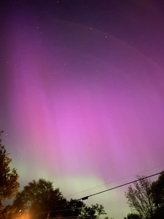 View of the northern lights from Mount Vernon (Photo courtesy/Randi Hudson).