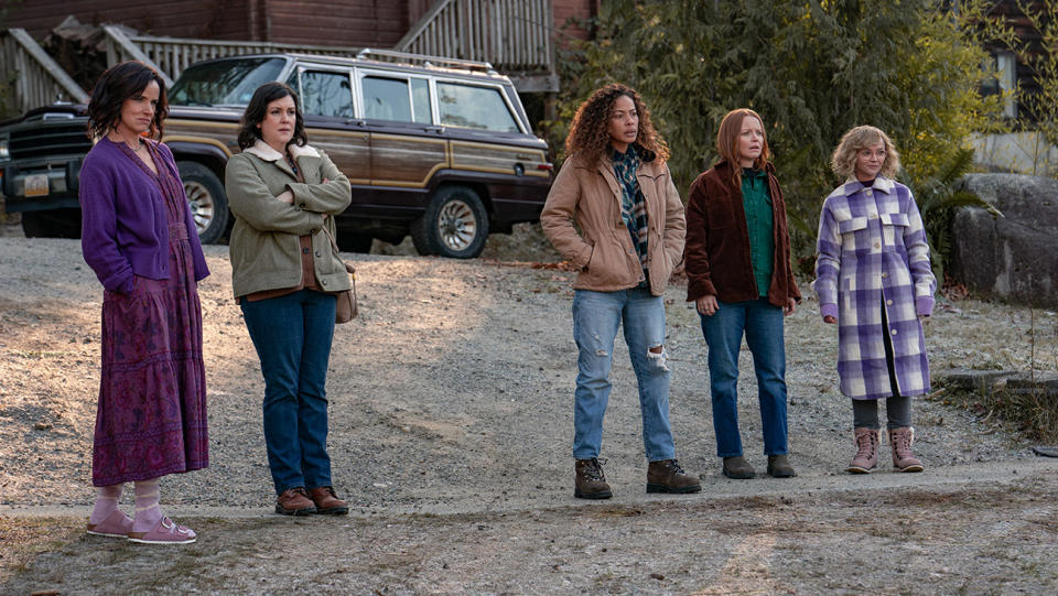 (L-R): Juliette Lewis as Natalie, Melanie Lynskey as Shauna, Tawny Cypress as Taissa, Lauren Ambrose as Van and Christina Ricci as Misty in YELLOWJACKETS, "Qui".