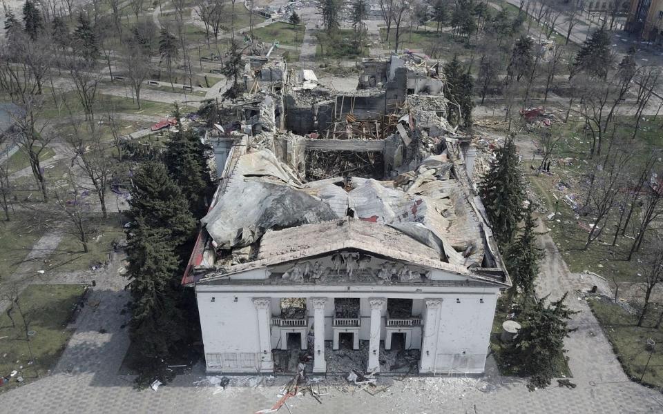 A view of the damage to the Mariupol theatre on April 10, 2022. - REUTERS/Pavel Klimov