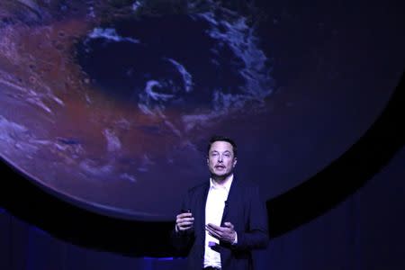 SpaceX CEO Elon Musk unveils his plans to colonize Mars during the International Astronautical Congress in Guadalajara, Mexico, September 27, 2016. REUTERS/Stringer