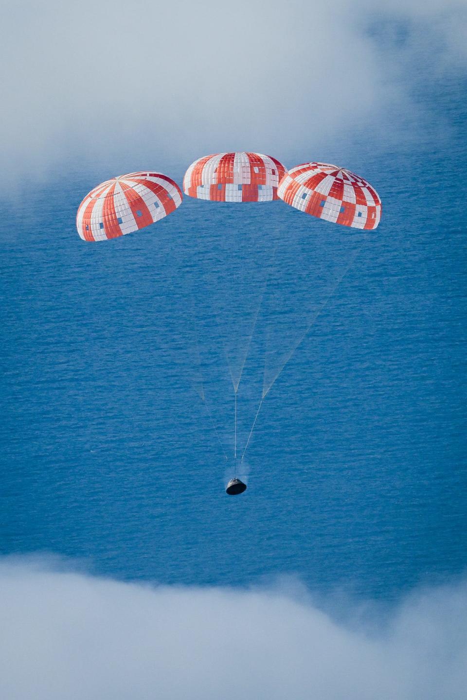 At 12:40 p.m. EST, Dec. 11, 2022, NASA’s Orion spacecraft for the Artemis I mission splashed down in the Pacific Ocean after a 25.5 day mission to the Moon. Orion will be recovered by NASA’s Landing and Recovery team, U.S. Navy and Department of Defense partners aboard the USS Portland.