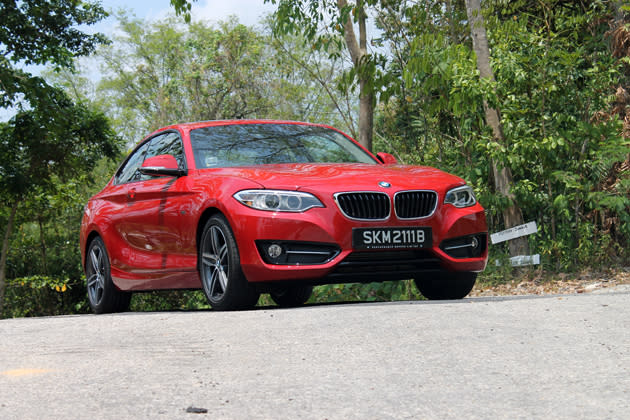 BMW's 220i Coupe Sport - for DINKY people, but not a dinky car (Credit: CarBuyer 220)