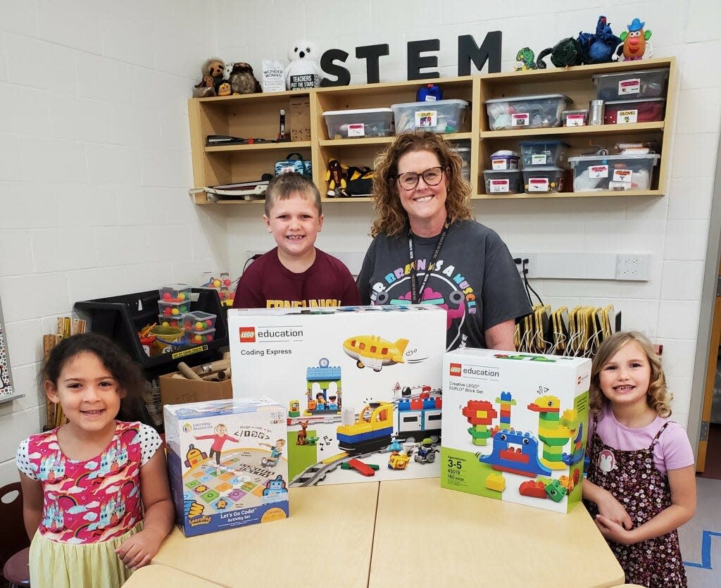 Pictured from left to right: Nora McKnight, Storm Snively, Melissa Sheets, and Gracyn Hurps Melissa Sheets, elementary science, technology, engineering, and mathematics 
(STEM) teacher at Berne Union Elementary School, was awarded an Innovation Grant of $5,000 from the Ohio Education Association (OEA) Educational Foundation