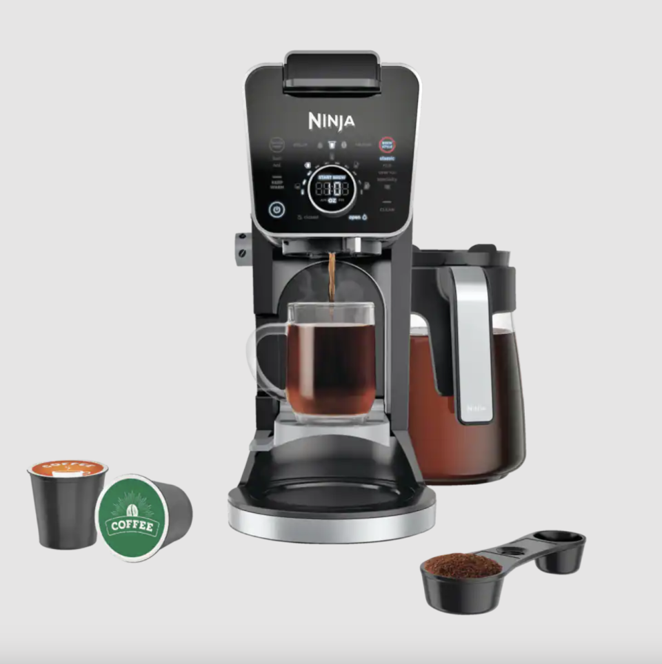 Ninja DualBrew Pro Grounds & Pods Programmable Coffee System (Photo via Canadian Tire)