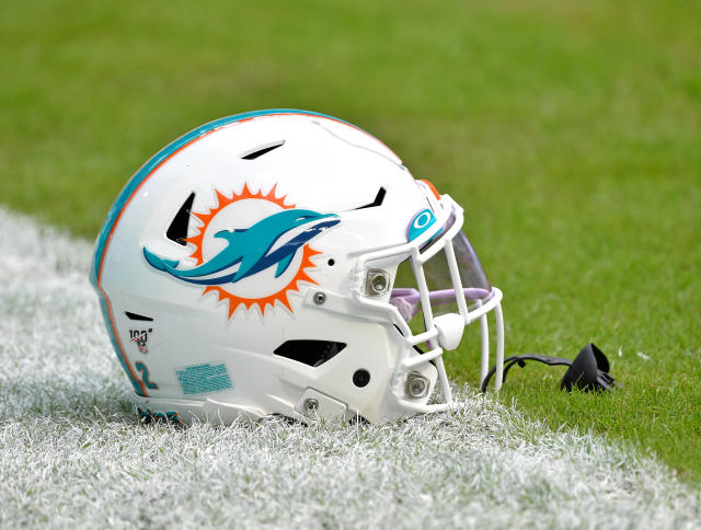 How do Dolphins stack up to NFL in Madden 22 team rankings?