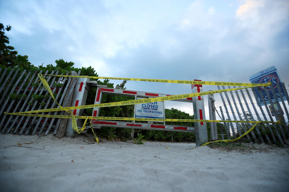 Miami Beach, normalerweise eines der Hauptzentren der Spring Break Feierei, ließ jetzt die Strände offiziell schließen. (Bild: Cliff Hawkins/Getty Images)