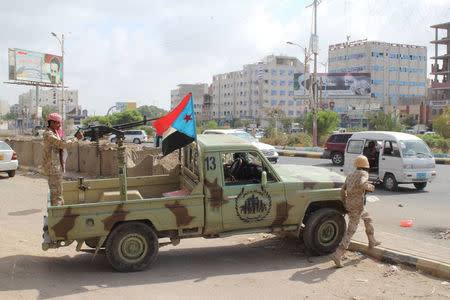 A flag of former South Yemen is seen at a checkpoint manned by pro-government soldiers in the southern port city of Aden, Yemen October 9, 2016. Picture taken October 9, 2016. REUTERS/Fawaz Salman