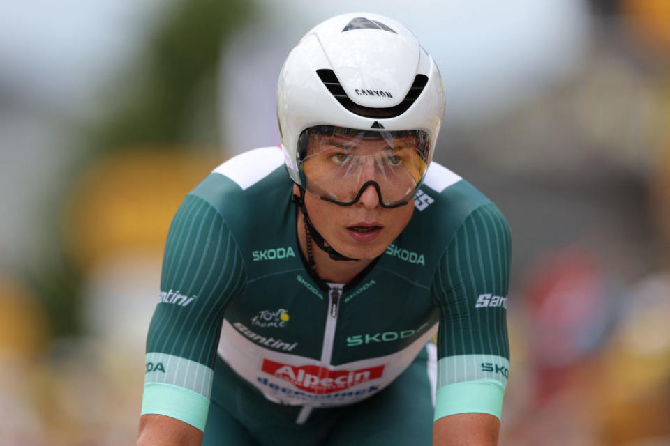 Soudal Quick-Step's French rider Julian Alaphilippe wearing the best sprinter's green jersey cycles during the 16th stage of the 110th edition of the Tour de France cycling race, 22 km individual time trial between Passy and Combloux, in the French Alps, on July 18, 2023. (Photo by Thomas SAMSON / AFP)