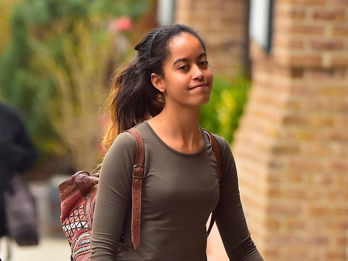 Malia Obama Looks Like A Whole New Person With This New Hairstyle That Really Expresses Fall
