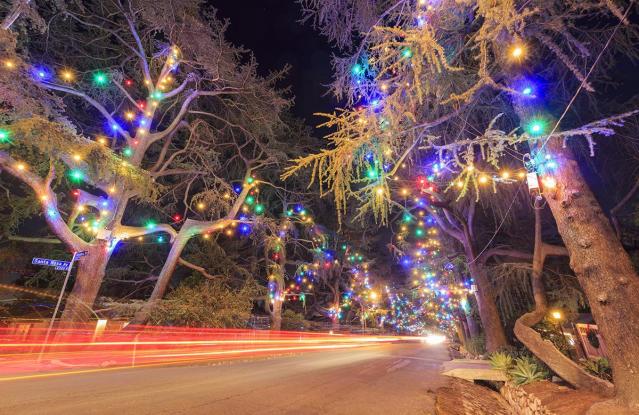 ROCKIN' HOLIDAYS LIGHTING - Carlsbad, California - Holiday