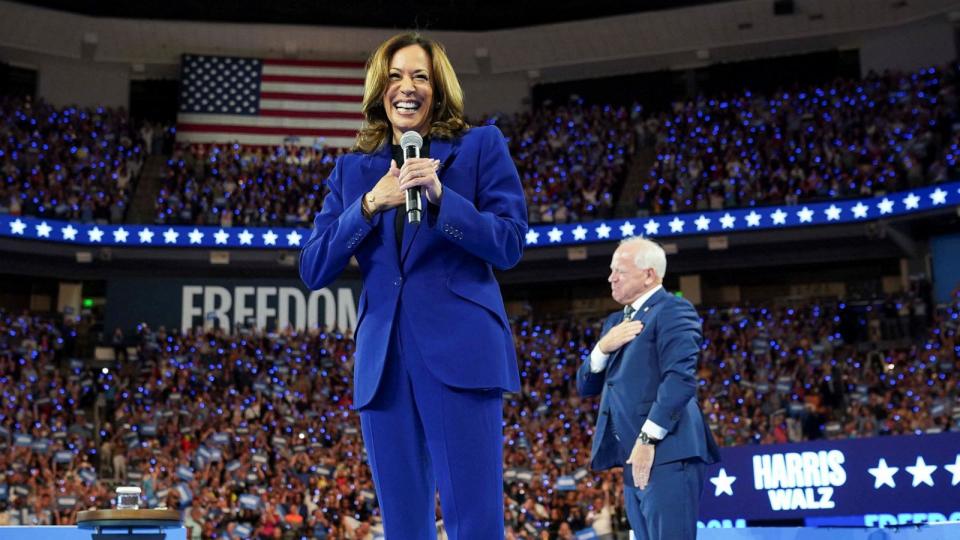 DNC 2024 Day 3 live updates Tim Walz as headliner tries to keep