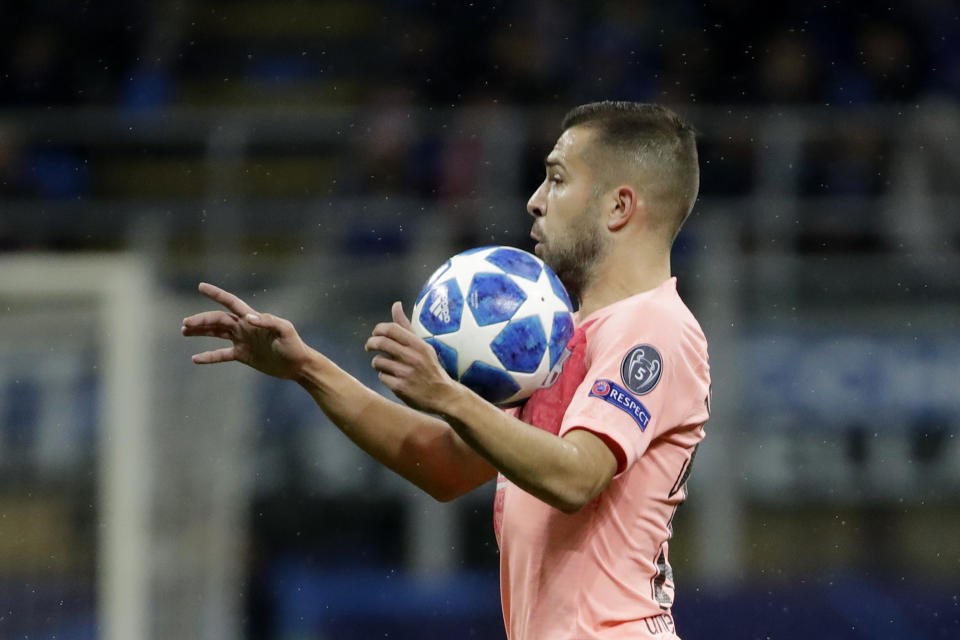 Barcelona defender Jordi Alba controls the ball during the Champions League group B soccer match between Inter Milan and Barcelona at the San Siro stadium in Milan, Italy, Tuesday, Nov. 6, 2018. (AP Photo/Luca Bruno)