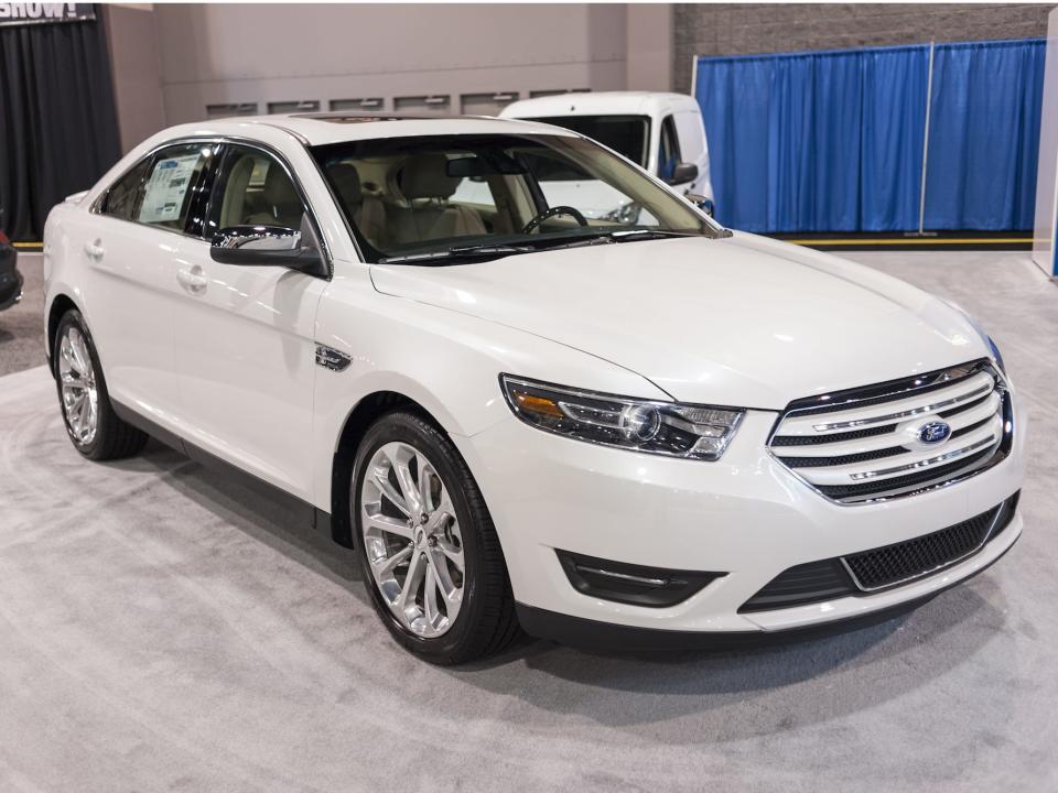 2015 Ford Taurus