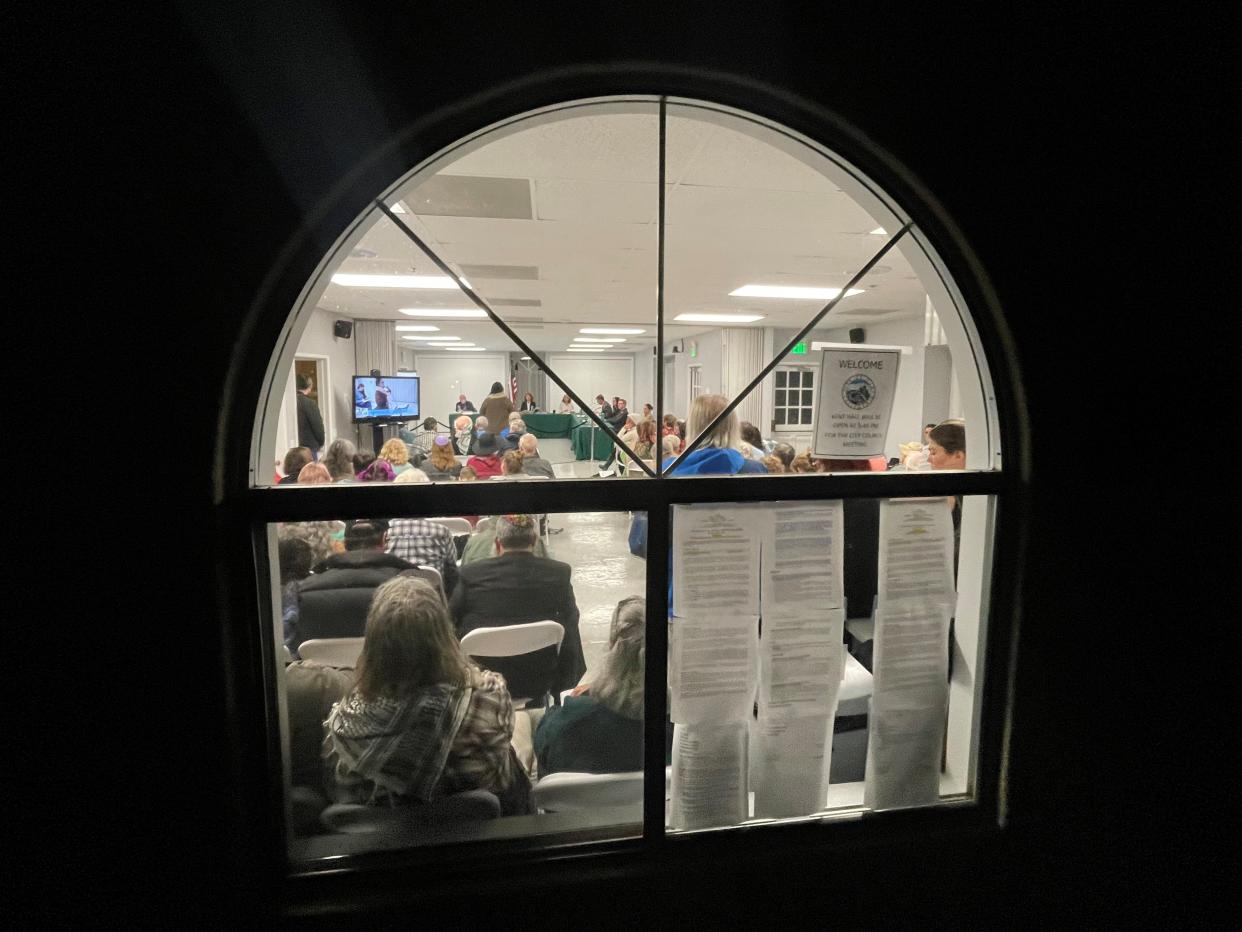 Attendees fill Kent Hall during an Ojai City Council meeting on Monday as the council considers a resolution calling for cease-fire in Gaza.