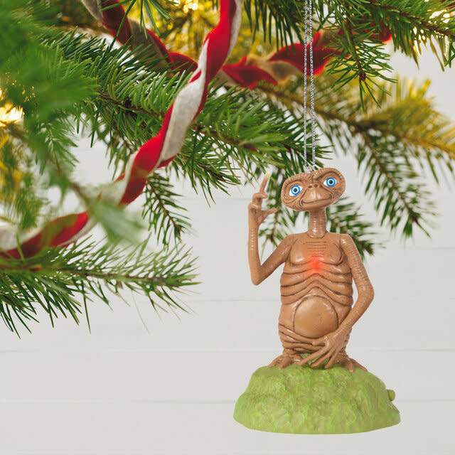 E.T. 40th Anniv. Ornament With Light and Sound