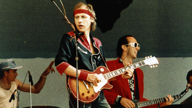 Dire Straits' Mark Knopfler puts more than 120 guitars up for auction - CGTN