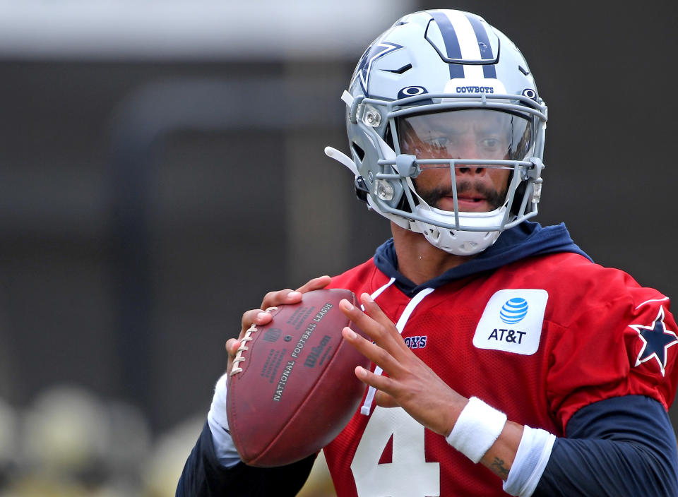 Dak Prescott gets ready to throw at Cowboys training camp.