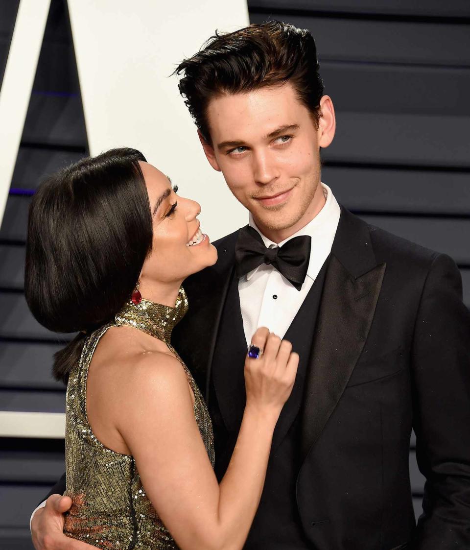 Vanessa Hudgens (L) and Austin Butler attend the 2019 Vanity Fair Oscar Party hosted by Radhika Jones at Wallis Annenberg Center for the Performing Arts on February 24, 2019 in Beverly Hills, California