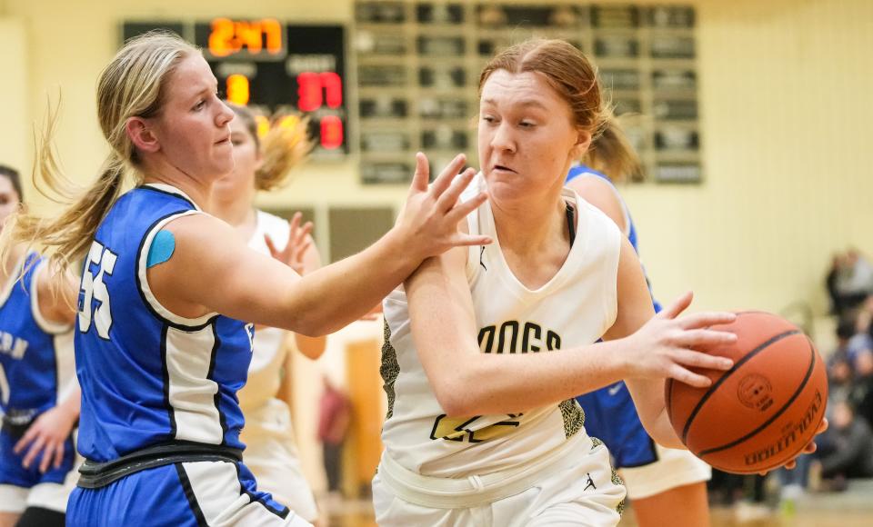 Lapel Bulldogs Jocelyn Love (22) rushes up the court Tuesday, Dec. 12, 2023, during the game at Lapel High School in Lapel. Eastern Hancock defeated the Lapel Bulldogs, 62-55.