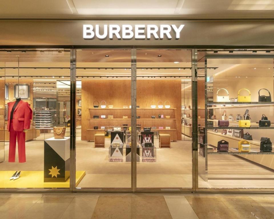 上個月中BURBERRY於台中新光三越旗艦店重新開幕，這也是BURBERRY在台中唯一一家旗艦店。（BURBERRY提供）