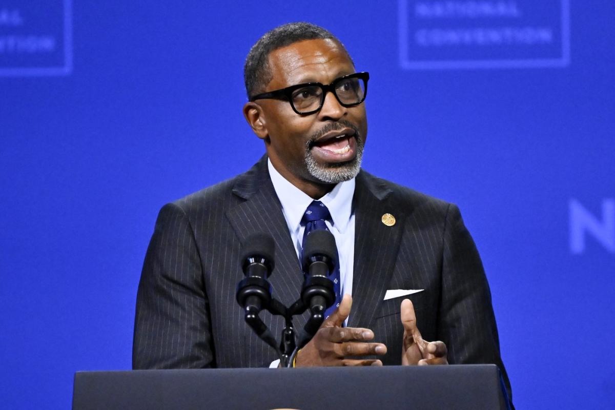 NAACP president urges Missouri governor to halt execution planned for next week