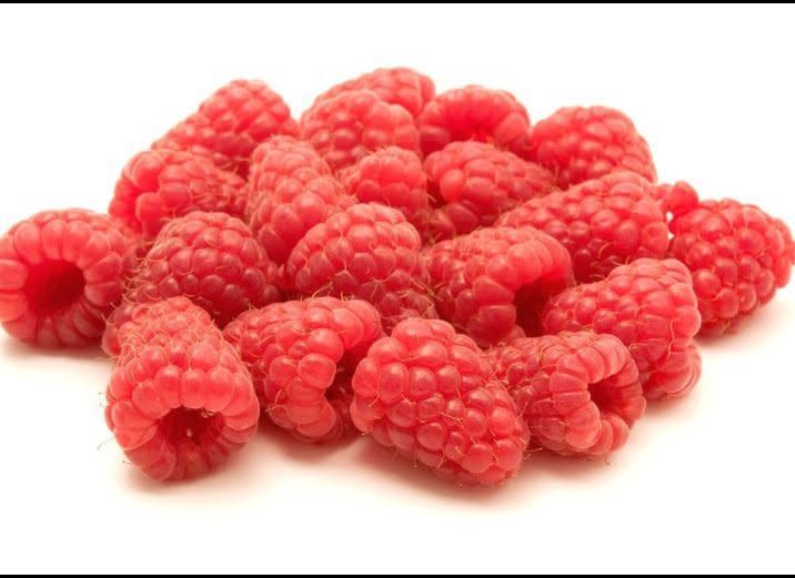 Instead of: A medium banana (105 calories, 3 g fiber)    Choose this: 1 cup of raspberries (64 calories, 8 g fiber)    You gain: 5 grams of fiber    Bonus: Raspberries contain ellagic acid, a compound with anticancer properties. <a href="http://www.eatingwell.com/nutrition_health/nutrition_news_information/the_total_body_benefits_of_berries?utm_source=HuffingtonPost_Nicci_Fiber_110411" target="_blank">What other health boons do berries have? Find out here.</a>  