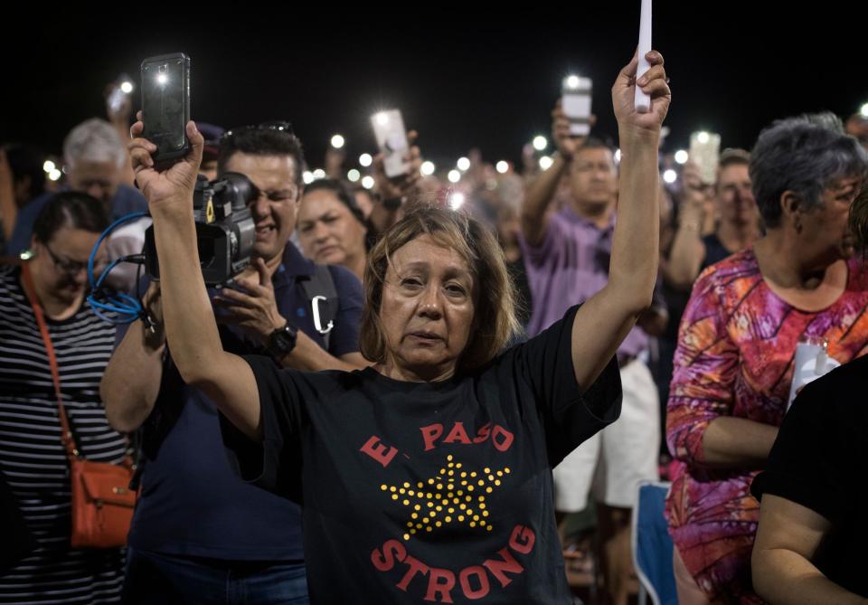 A vigil is held in El Paso (Getty Images)