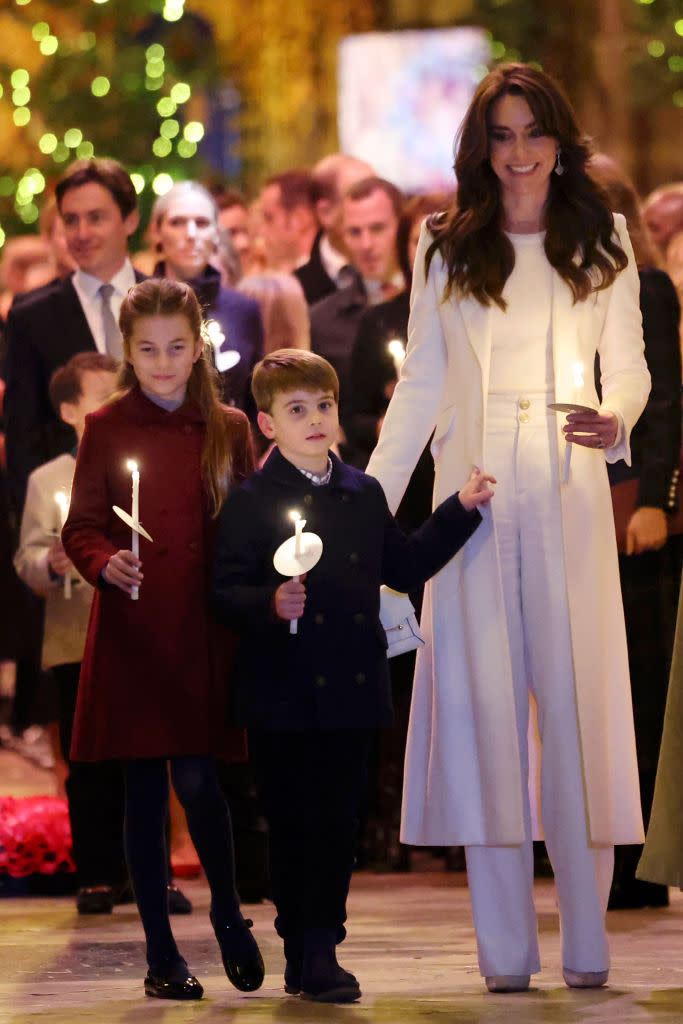 Princess Charlotte of Wales, Prince Louis of Wales, Catherine, Princess of Wales, Kate Middleton, 2023 "Together At Christmas" carol service, Dec. 8, London