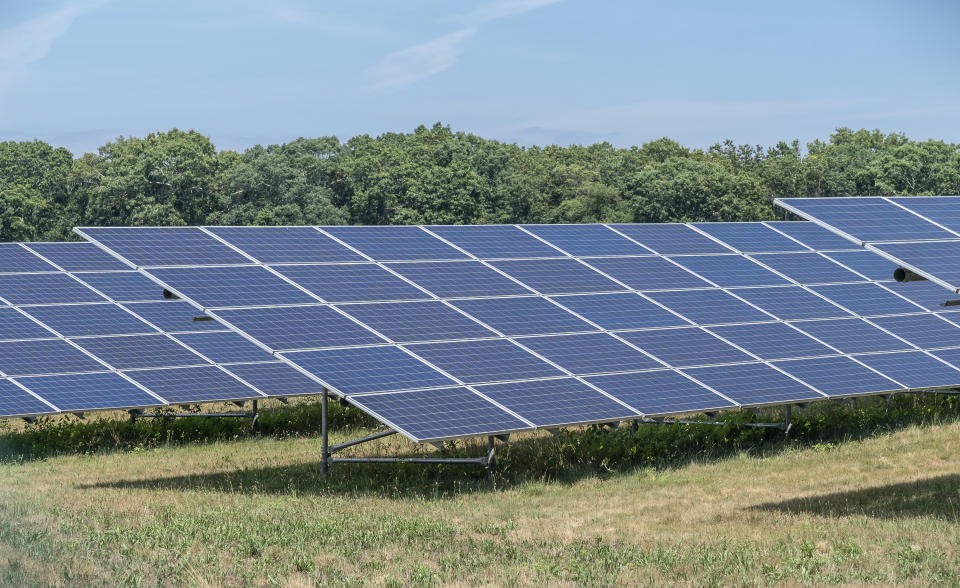 NEW YORK, UNITED STATES - 2020/07/25: Solar photovoltaic power plant farm installation. Solar farm is built and owned by sPower company and PSEG Long Island. It is a 20-megawatt solar power plant and is located on Edwards street. (Photo by Lev Radin/Pacific Press/LightRocket via Getty Images)