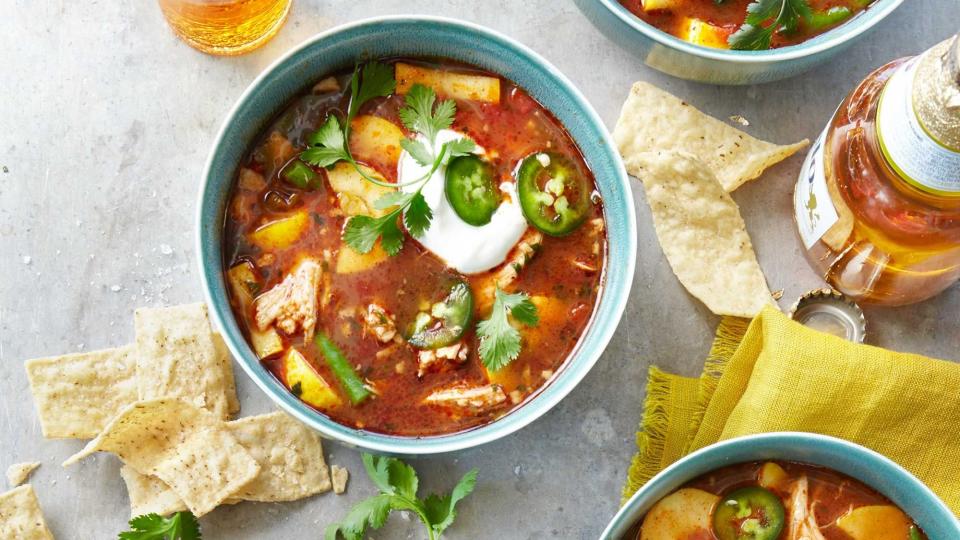 slow cooker chicken tortilla soup