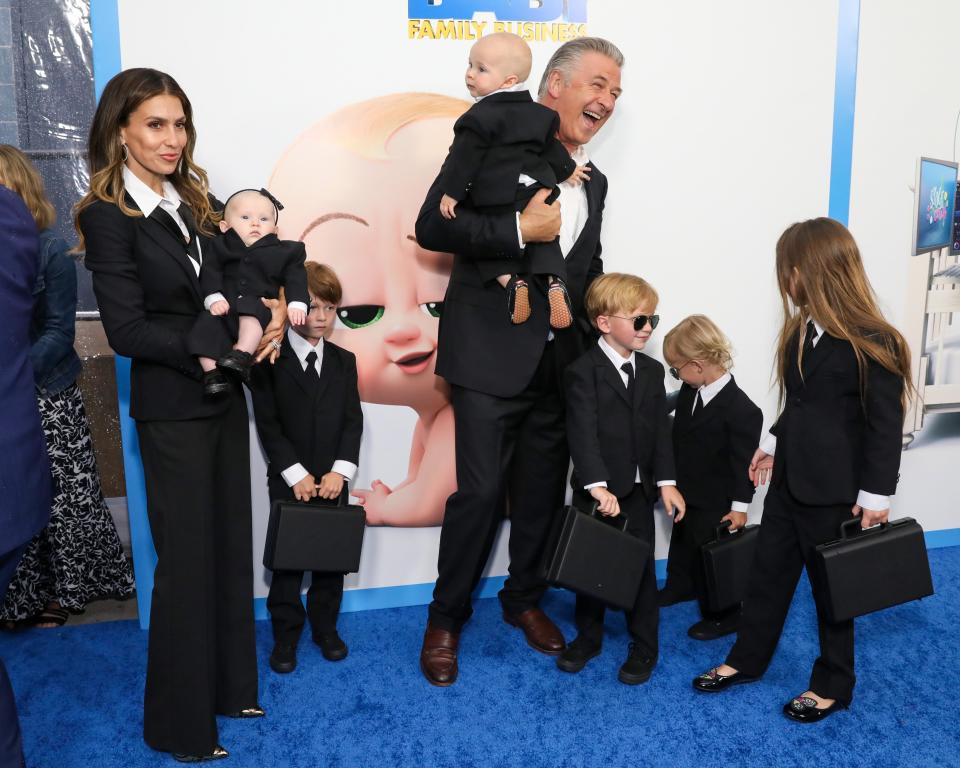 Alec and Hilaria Baldwin and their six children (Getty Images)