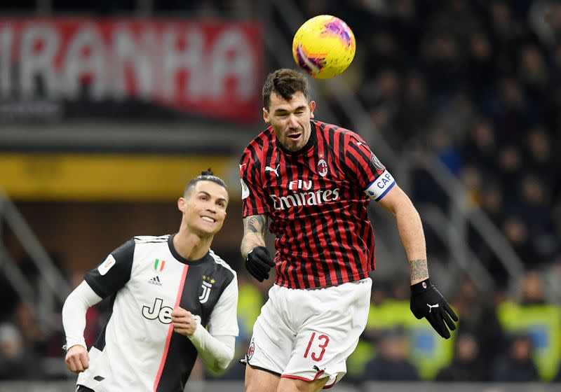 Coppa Italia Semi Final First Leg - AC Milan v Juventus