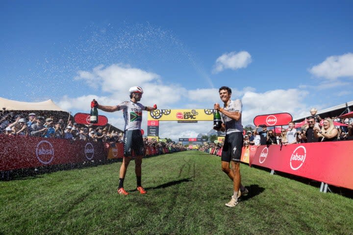 <span class="article__caption">Beers and Blevins </span> (Photo: Nick Muzik/Cape Epic)