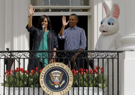 U.S. President Barack Obama and first lady Michelle Obama say they might dance the Whip and the Nae Nae as they preside over the annual Easter Egg Roll at the White House in Washington March 28, 2016. REUTERS/Jonathan Ernst