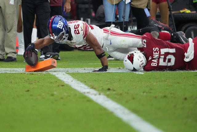 Cardinals allow big rally by Giants, blow chance for first win with coach  Gannon, QB Dobbs - The San Diego Union-Tribune