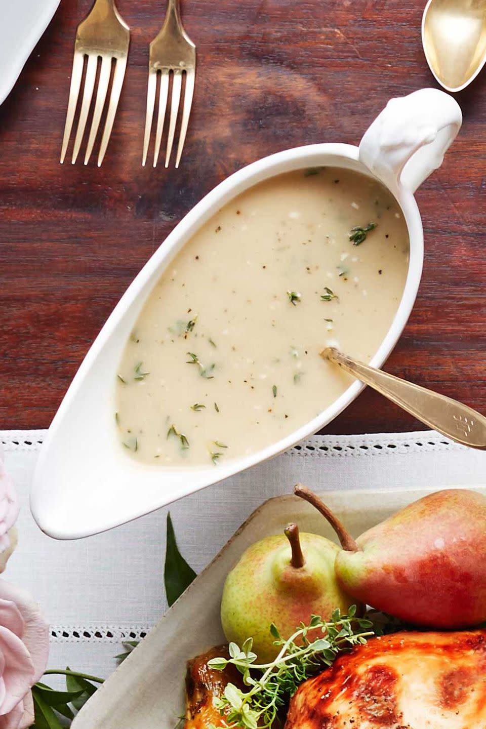 Thyme-Pear Gravy