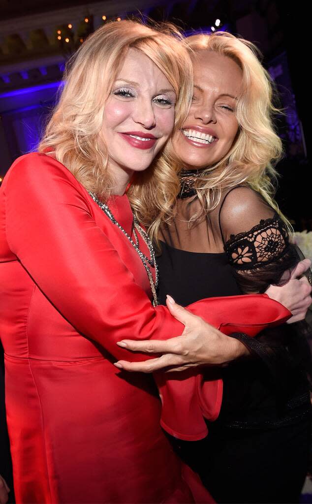 Courtney Love, Pamela Anderson