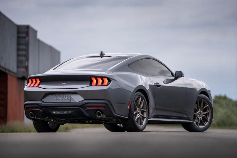 2024 Ford Mustang EcoBoost