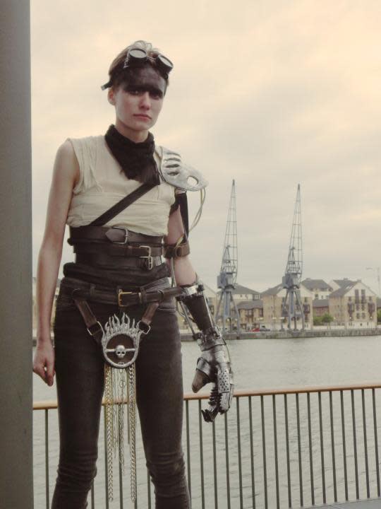 Awesome Mad Max Cosplay Dies, Lives Again