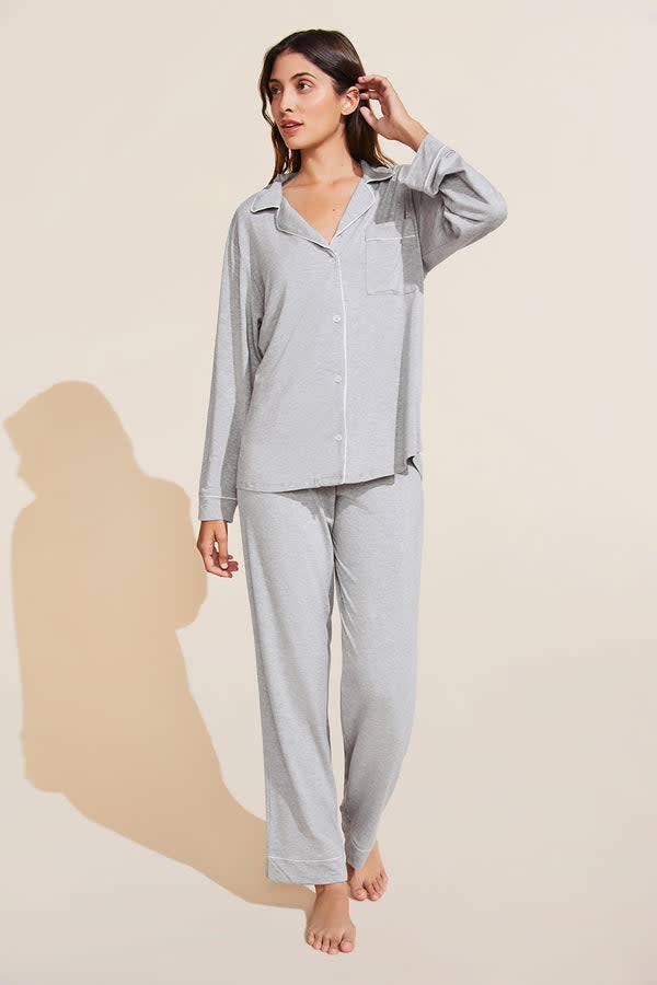 <p><a href="https://go.redirectingat.com?id=74968X1596630&url=https%3A%2F%2Feberjey.com%2Fproducts%2Fgisele-tencel-modal-long-pj-set-heather-grey-sorbet-pink&sref=https%3A%2F%2Fwww.countryliving.com%2Fshopping%2Fgifts%2Fg4835%2Fbirthday-gifts-for-mom%2F" rel="nofollow noopener" target="_blank" data-ylk="slk:Shop Now;elm:context_link;itc:0;sec:content-canvas" class="link ">Shop Now</a></p><p>Gisele Tencel Modal Long PJ Set</p><p>eberjey.com</p><p>$138.00</p>